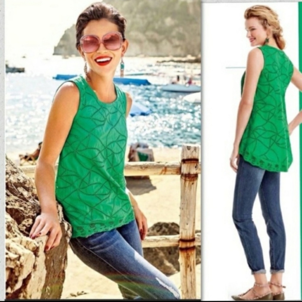 Cabi XS Sleevless Green High-low top